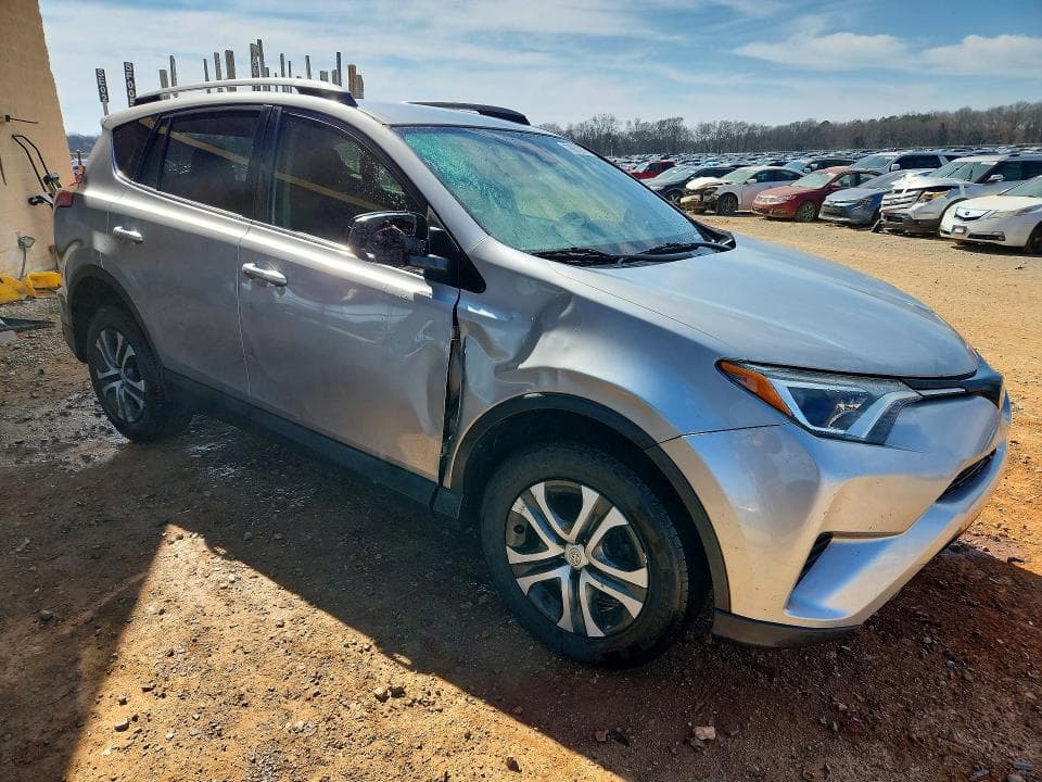 2017 TOYOTA RAV4 LE 4