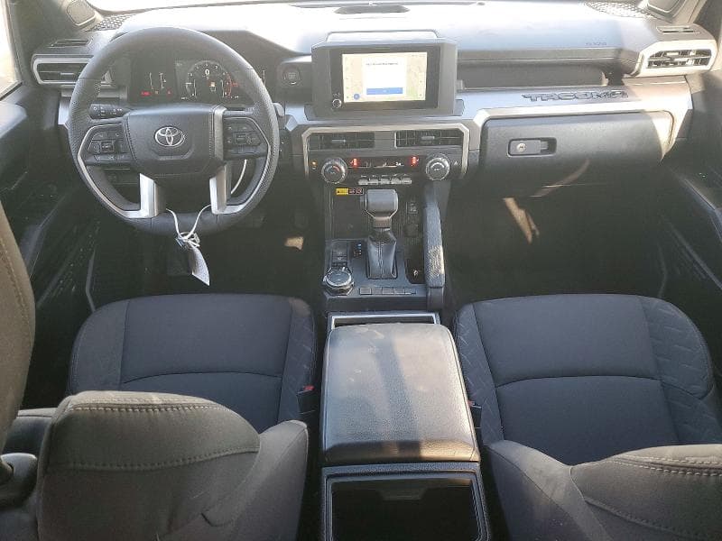 2025 TOYOTA TACOMA SR5 8