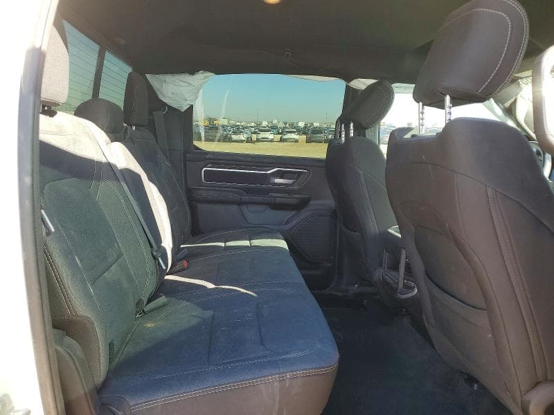2023 RAM 1500 BIG HORN 10