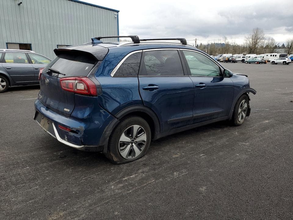 2018 KIA NIRO LX 3