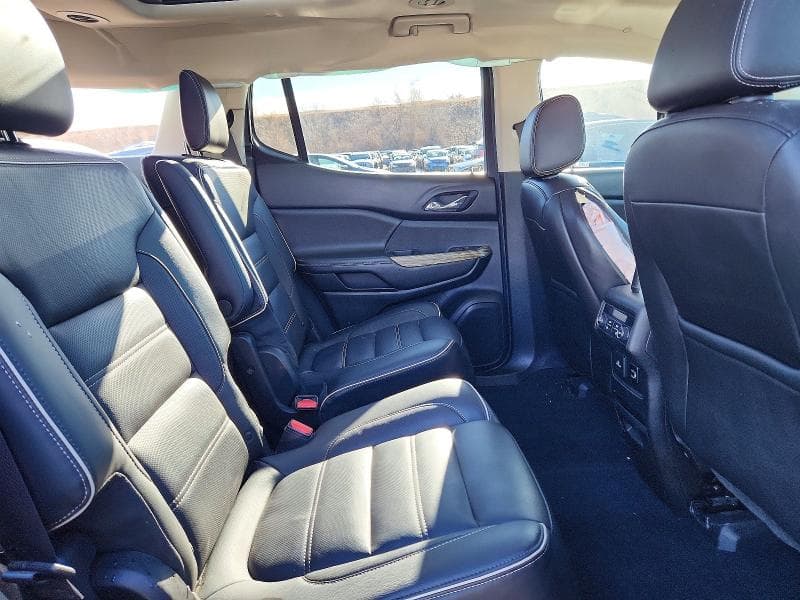 2018 GMC ACADIA DENALI 11