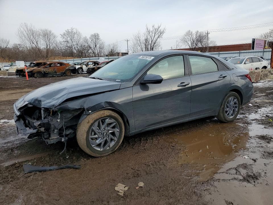 2024 HYUNDAI ELANTRA SEL - 1