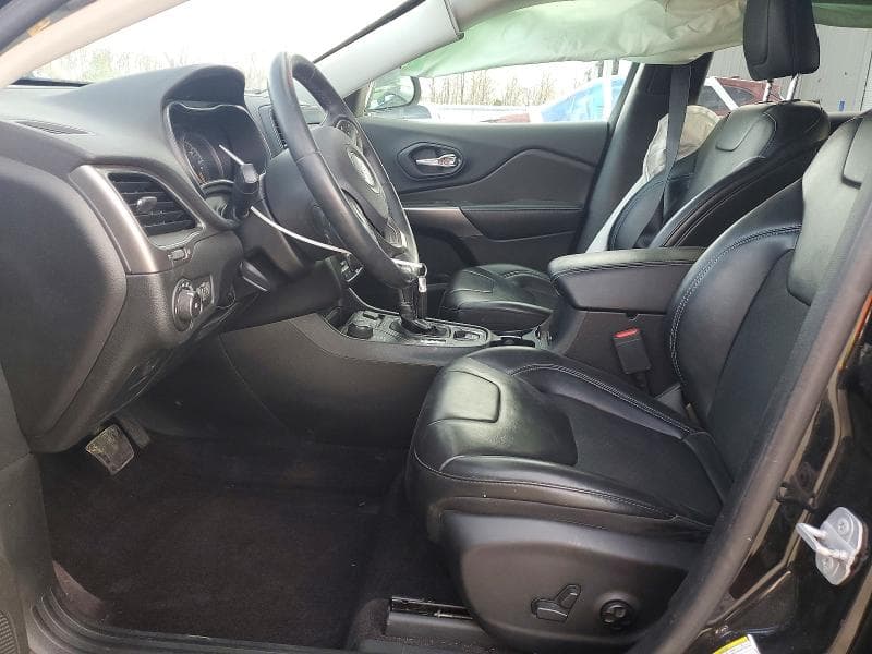 2019 JEEP CHEROKEE LATITUDE PLUS 7