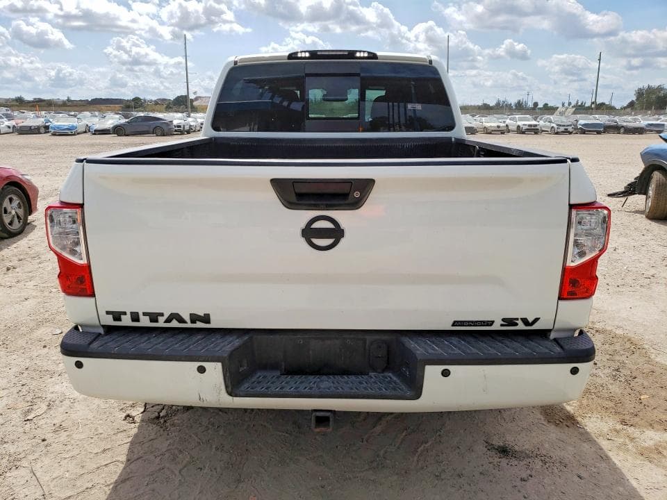 2019 NISSAN TITAN PLATINUM RESERVE 6