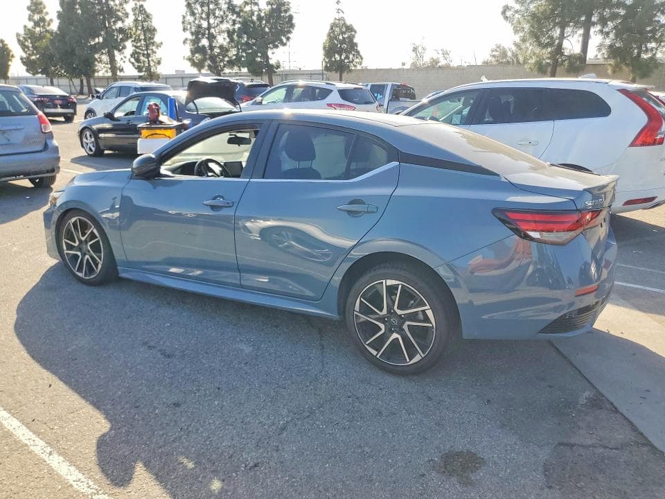 2024 NISSAN SENTRA SR 2