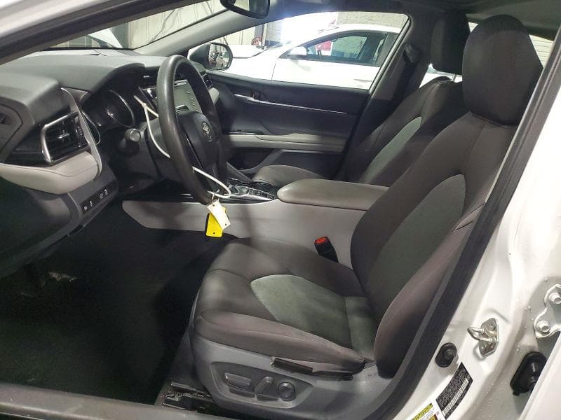 2019 TOYOTA CAMRY HYBRID LE 7