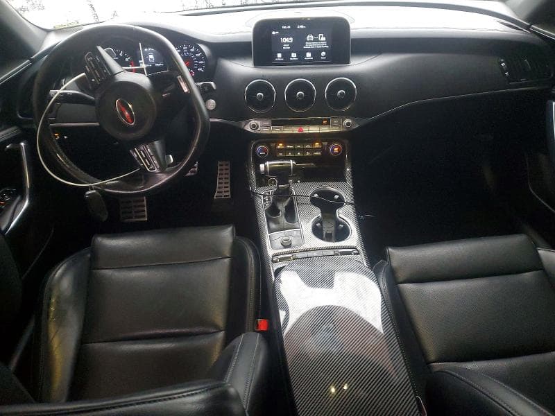 2021 KIA STINGER GT-LINE 8