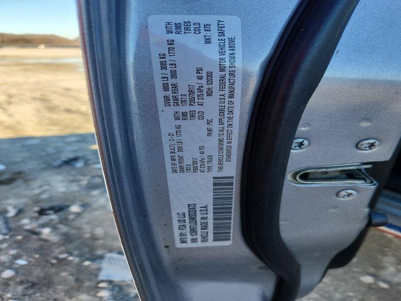 2021 RAM 1500 CLASSIC SLT 12