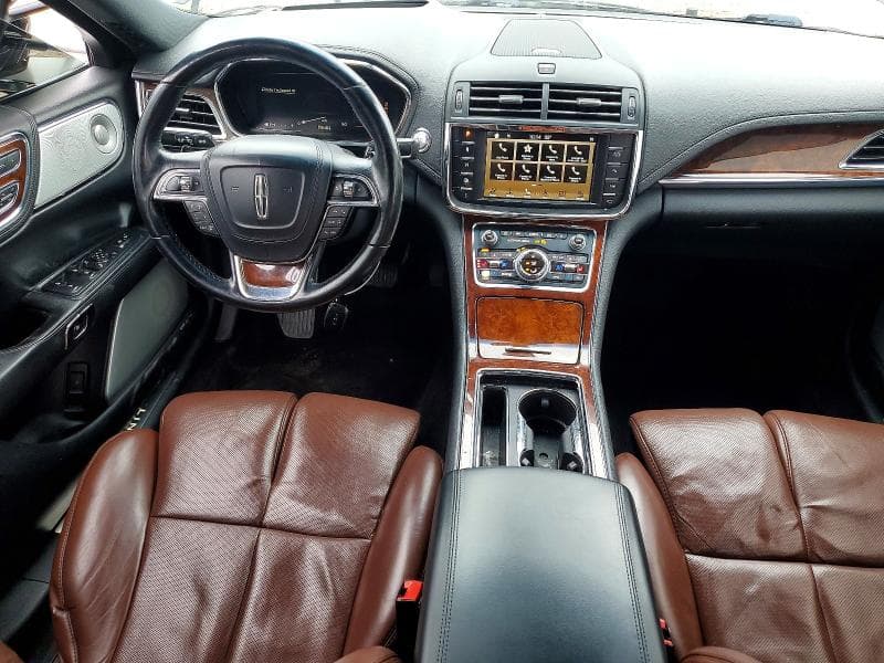 2018 LINCOLN CONTINENTAL RESERVE 8