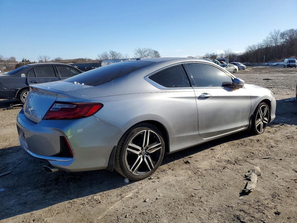 2017 HONDA ACCORD TOURING 3