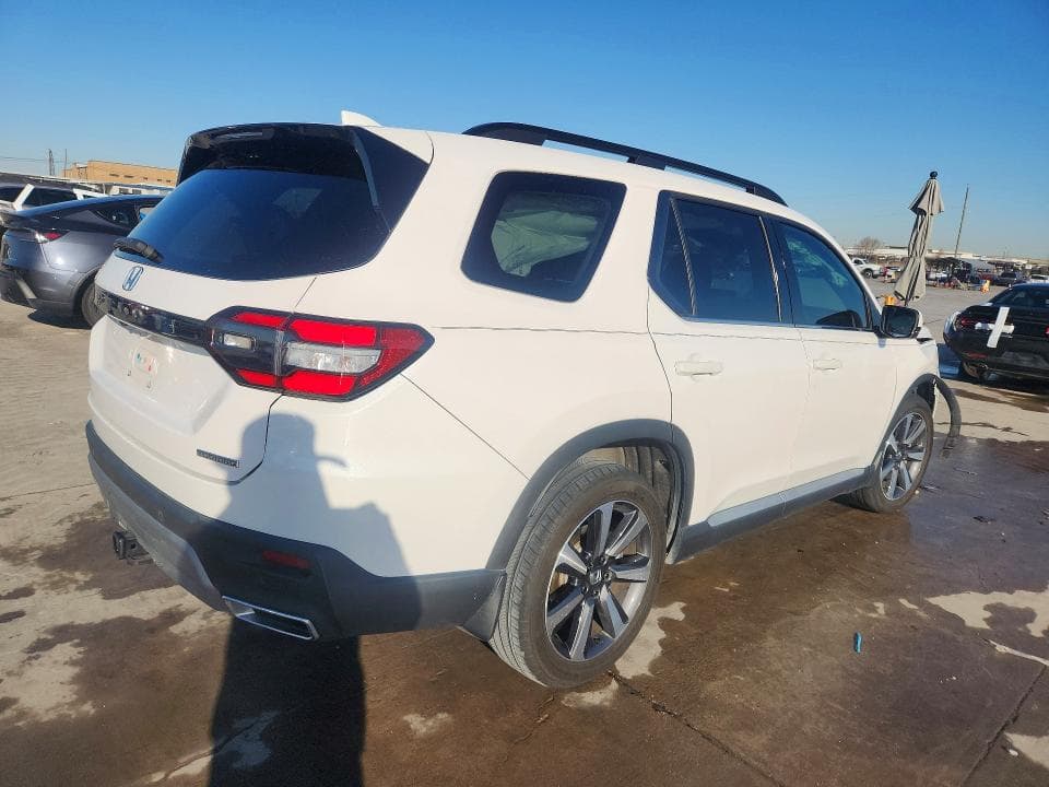 2023 HONDA PILOT TOURING 3