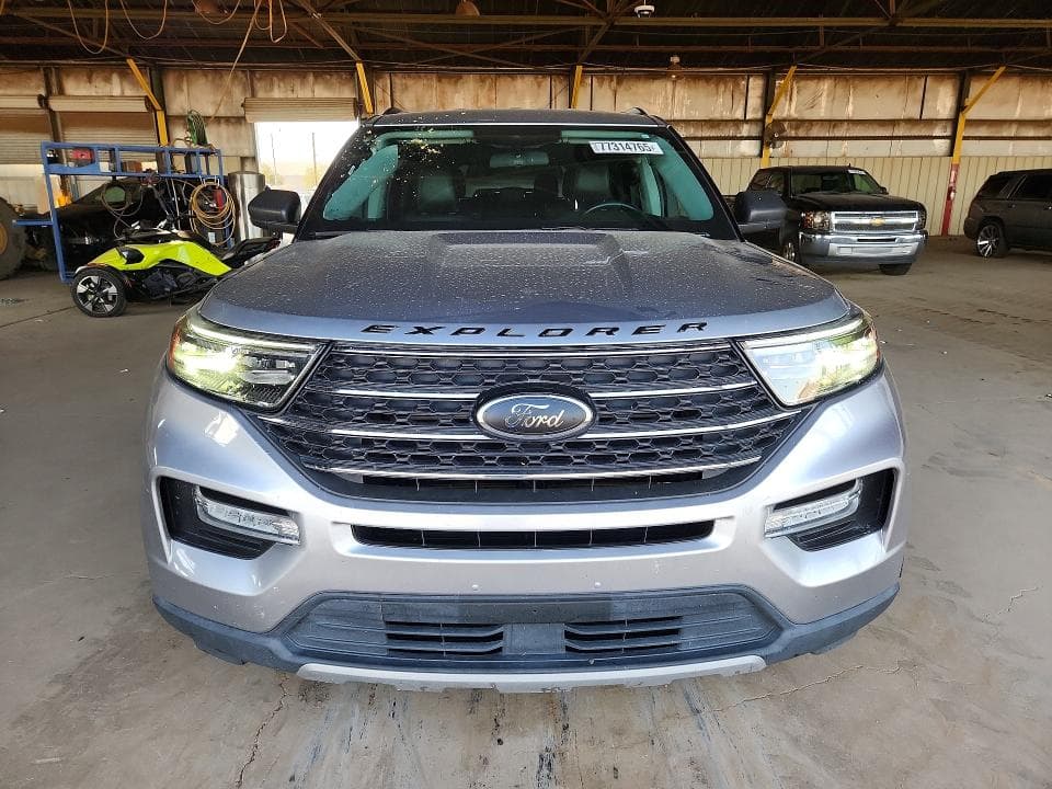 2022 FORD EXPLORER XLT 5