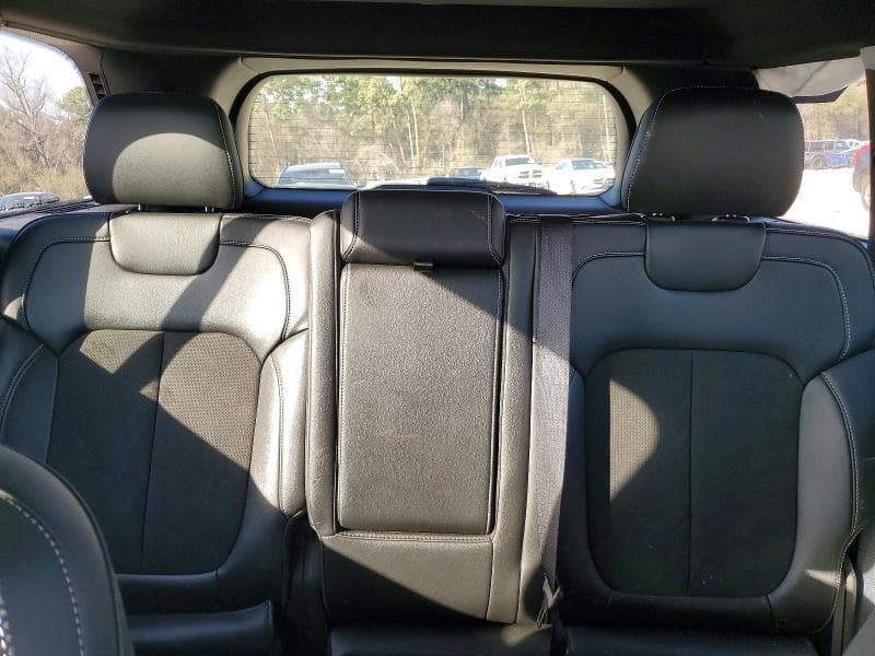 2025 JEEP GRAND CHEROKEE LAREDO 10