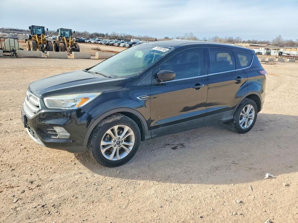 2017 FORD ESCAPE SE - 1