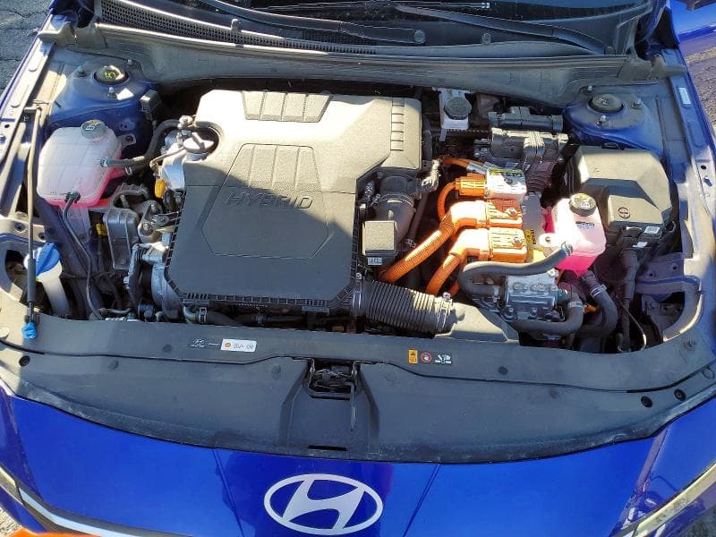 2025 HYUNDAI ELANTRA BLUE 11