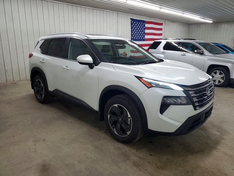 2026 NISSAN ROGUE SV 4