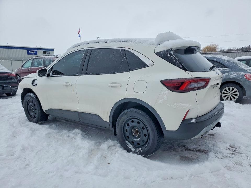 2024 FORD ESCAPE 2