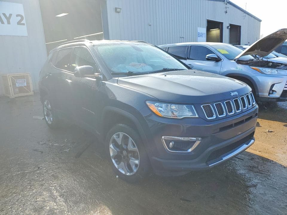 2018 JEEP COMPASS LIMITED 4