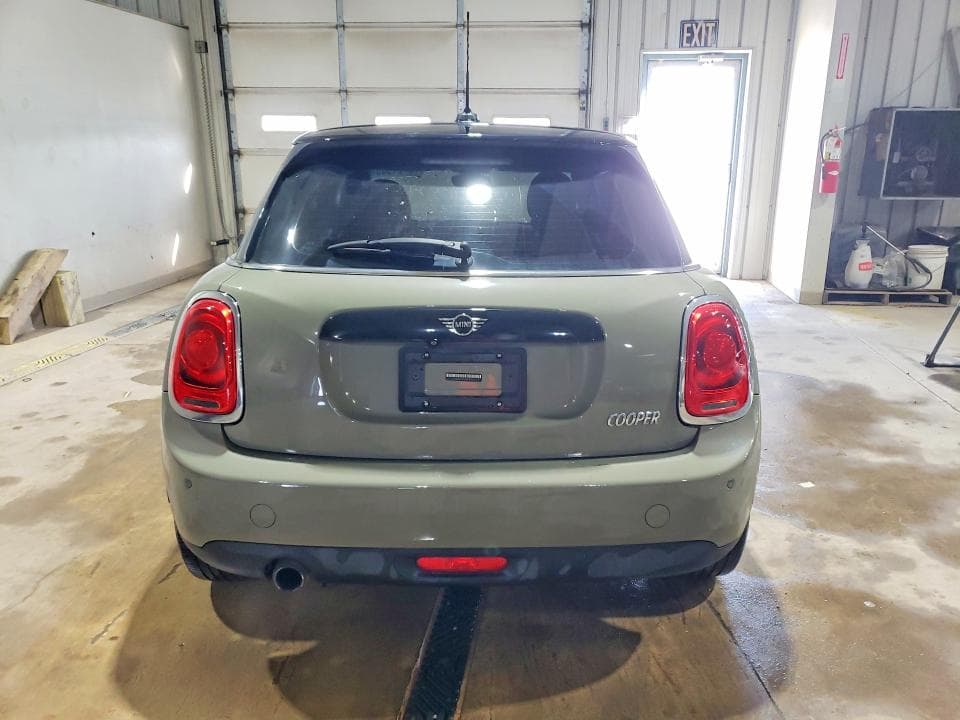 2019 MINI COOPER 6