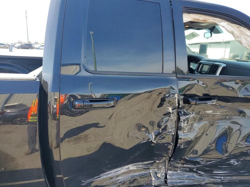 2019 RAM 1500 CLASSIC SLT 10