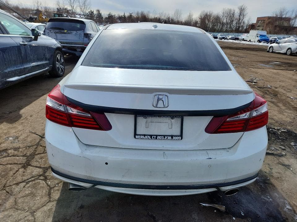 2017 HONDA ACCORD TOURING 6