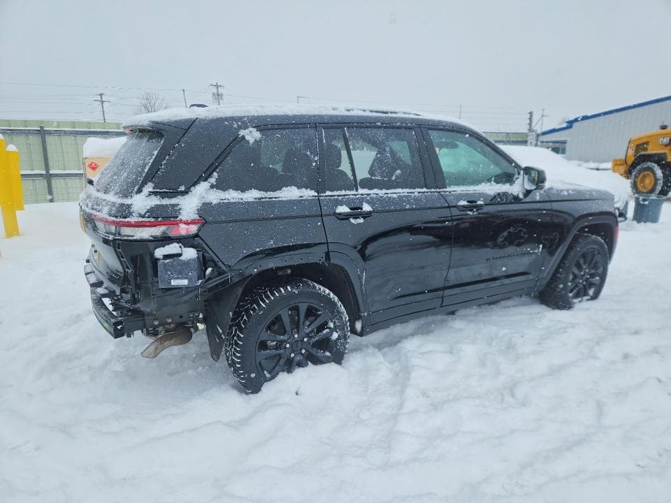 2025 JEEP GRAND CHEROKEE LIMITED 3
