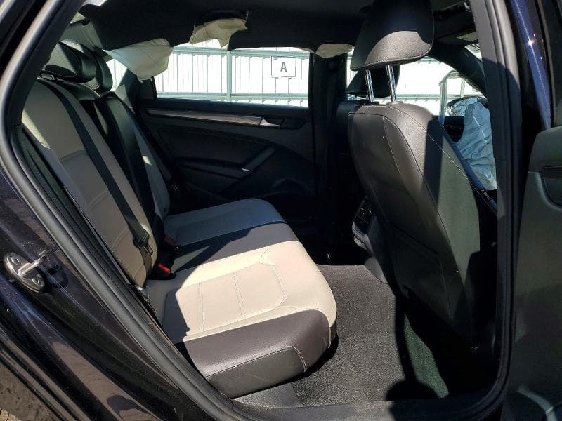2021 VOLKSWAGEN PASSAT R-LINE 10