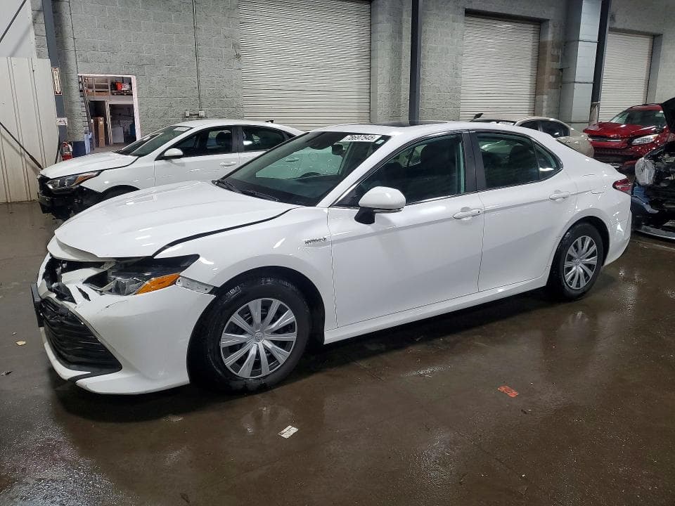 2019 TOYOTA CAMRY HYBRID LE - 1