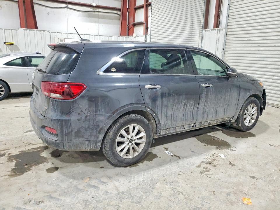 2019 KIA SORENTO LX 3