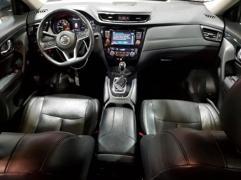 2017 NISSAN ROGUE SL 8