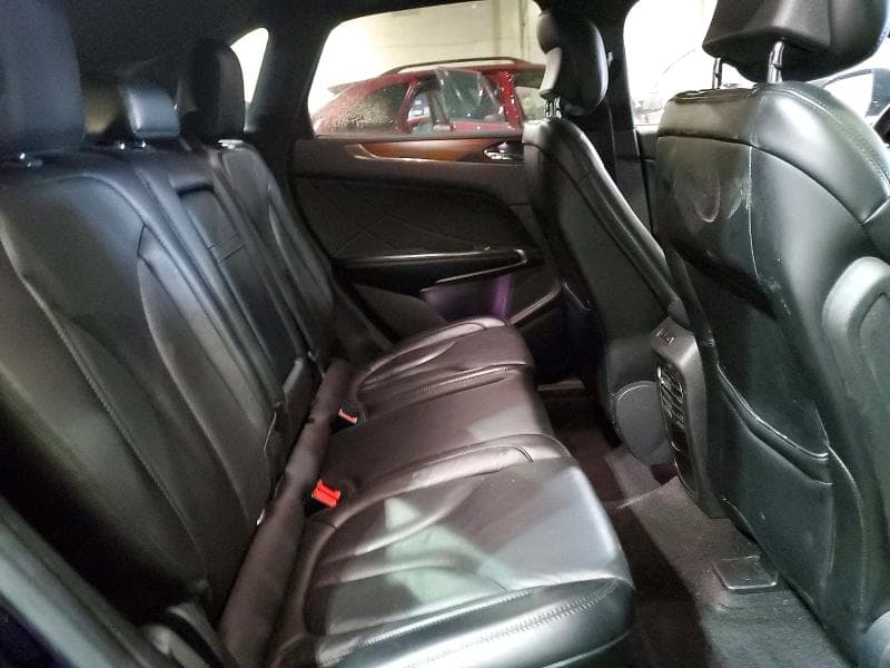 2017 LINCOLN MKC RESERVE 11
