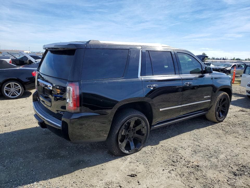2018 GMC YUKON DENALI 3