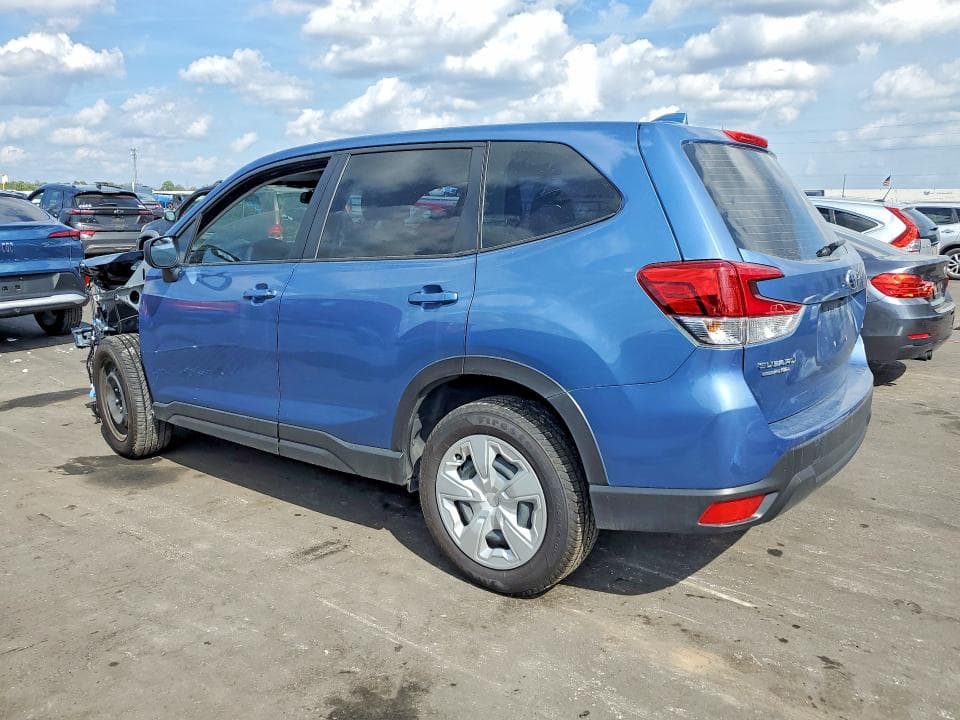 2023 SUBARU FORESTER 2