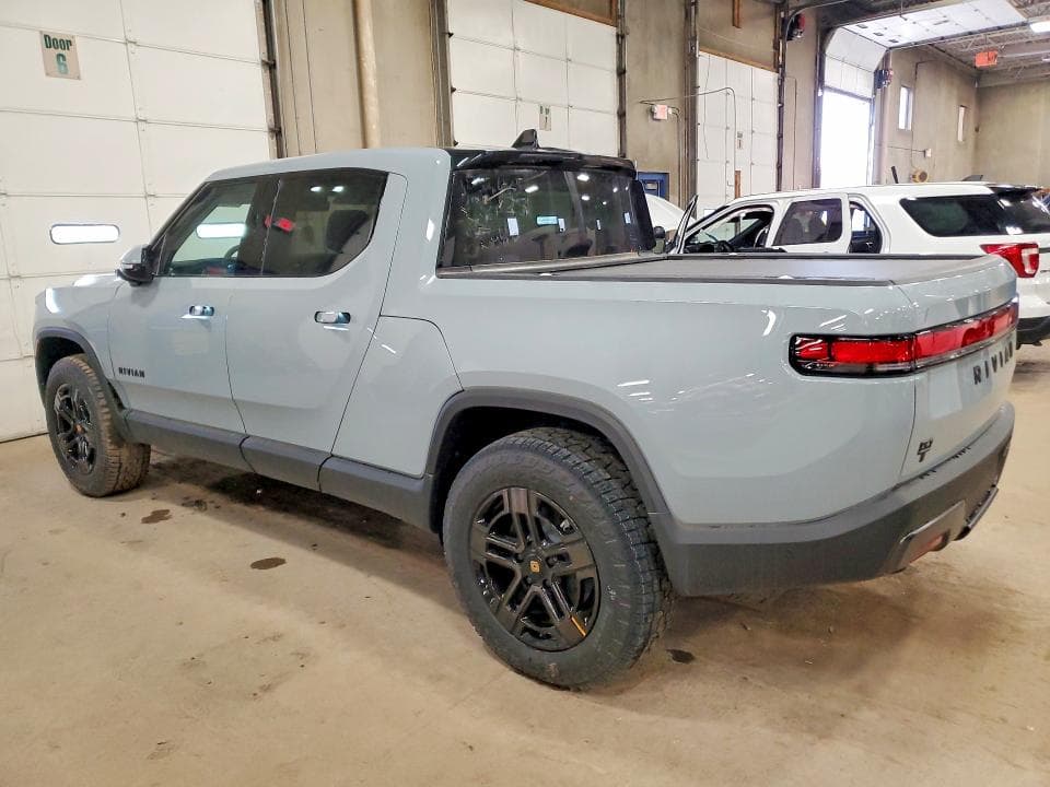 2025 RIVIAN R1T ADVENTURE 2