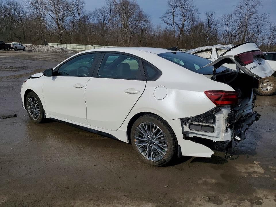 2023 KIA FORTE GT-LINE 2