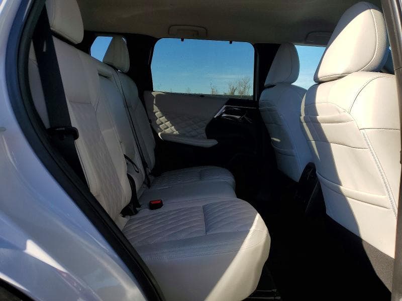 2024 MITSUBISHI OUTLANDER SEL 11