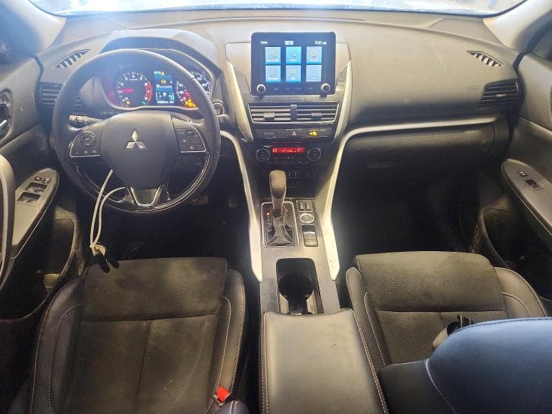 2024 MITSUBISHI ECLIPSE CROSS SE 8