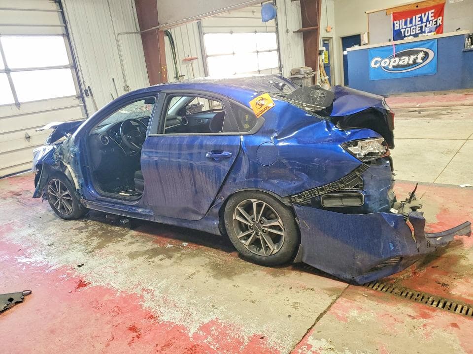 2023 KIA FORTE LXS 2