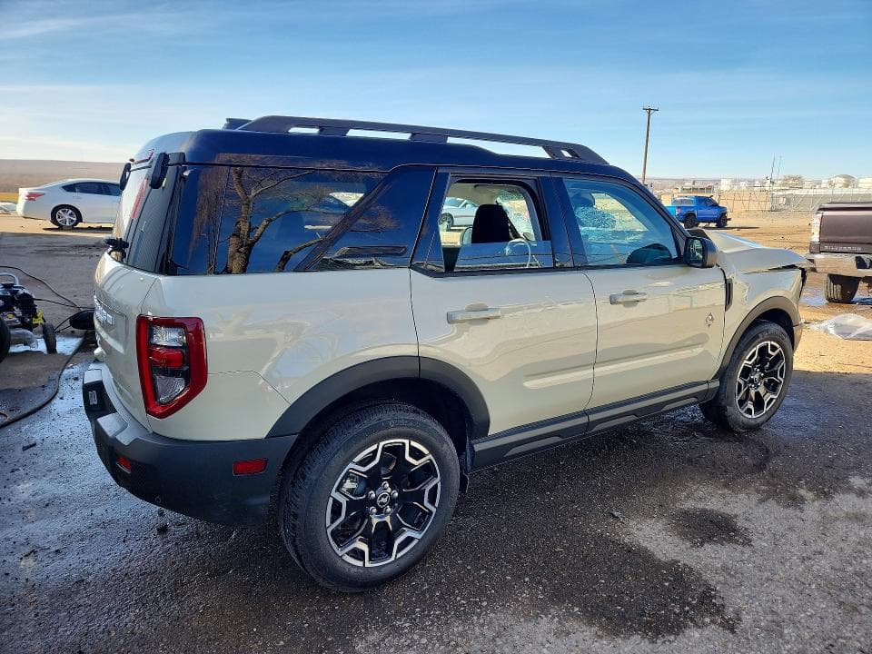 2025 FORD BRONCO SPORT OUTER BANKS 3