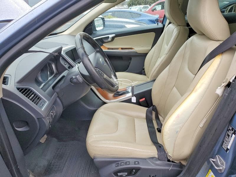 2017 VOLVO XC60 T5 INSCRIPTION 7