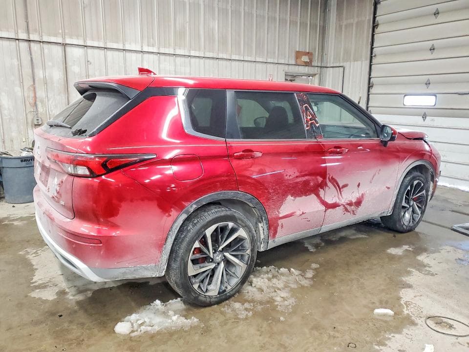 2024 MITSUBISHI OUTLANDER SE 3