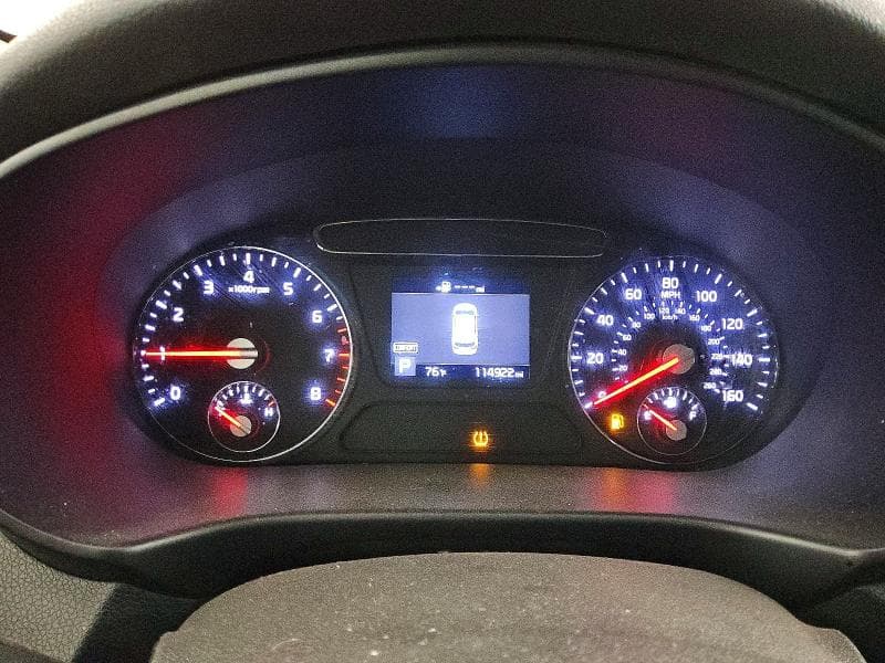 2019 KIA SORENTO LX 9
