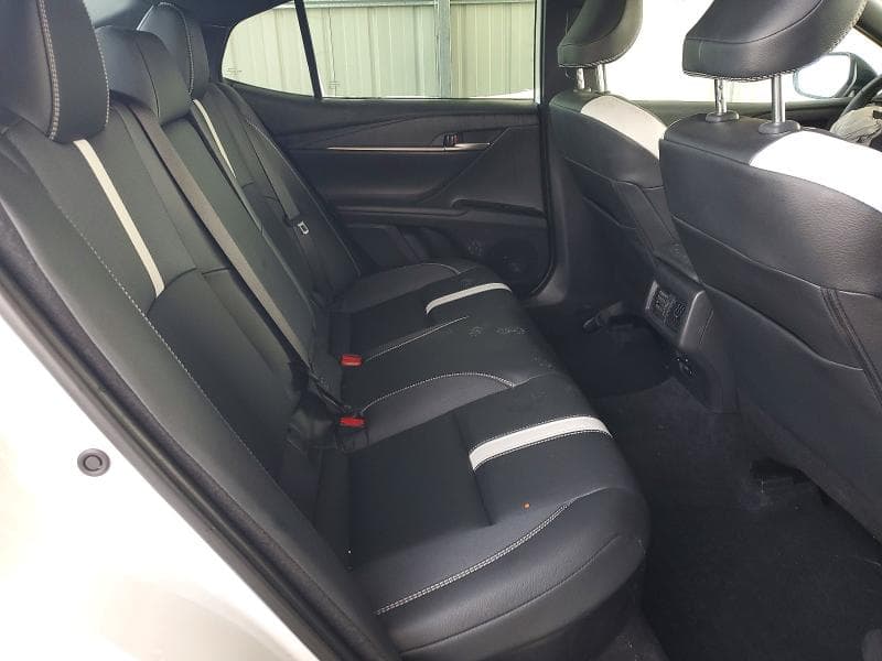 2026 TOYOTA CAMRY XSE 10
