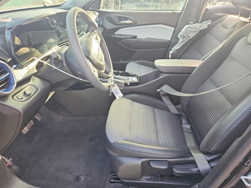 2025 CHEVROLET TRAX 1LT 7