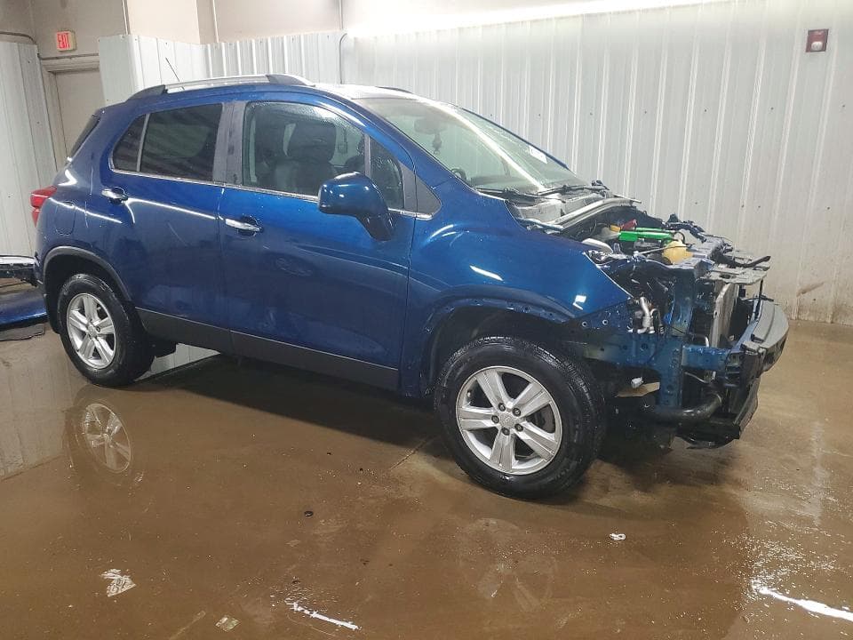 2020 CHEVROLET TRAX 1LT 4