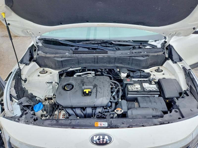 2021 KIA SELTOS S 11
