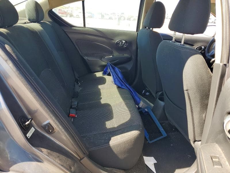 2017 NISSAN VERSA 1.6 SV 10