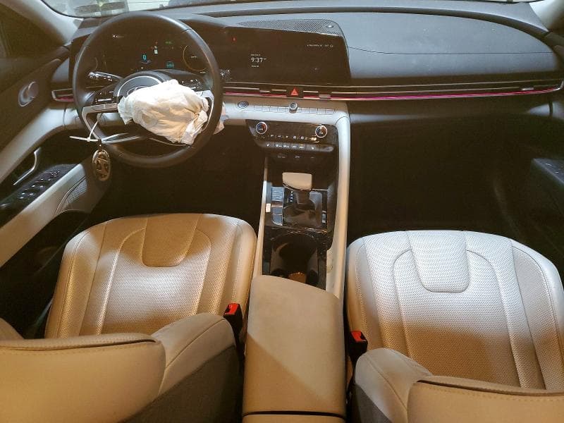 2024 HYUNDAI ELANTRA LIMITED 8