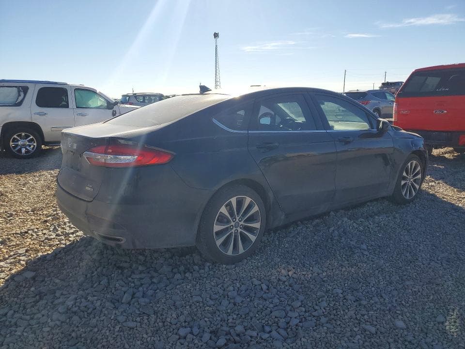 2020 FORD FUSION SE 3