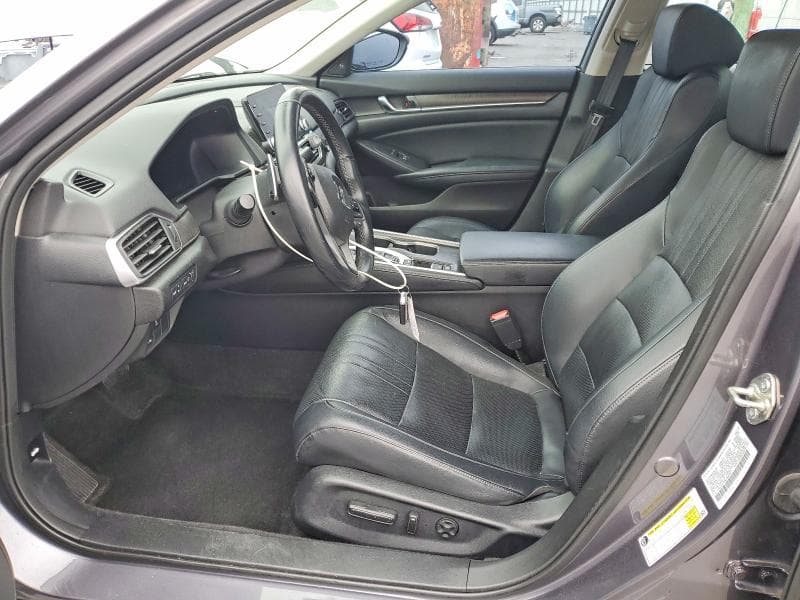 2018 HONDA ACCORD TOURING 7